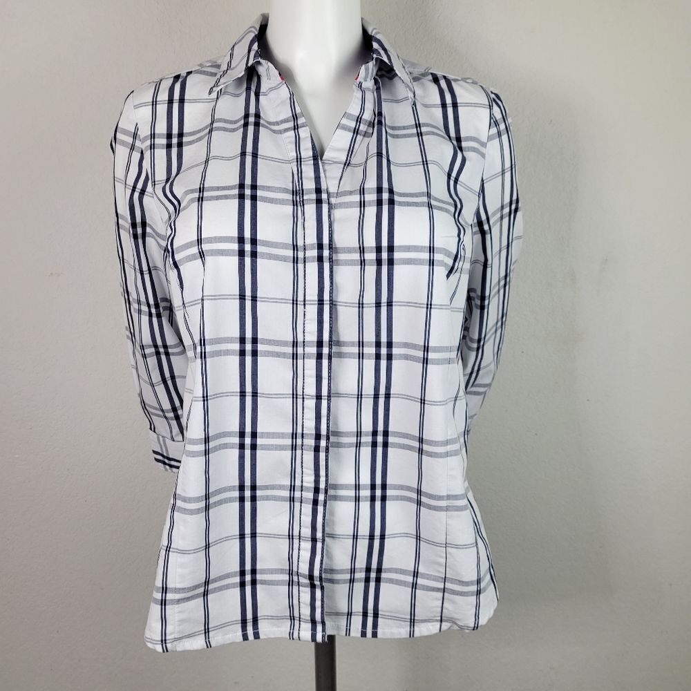 Basic Editions White Plaid Hidden Button Panel Collared Blouse Size M‎